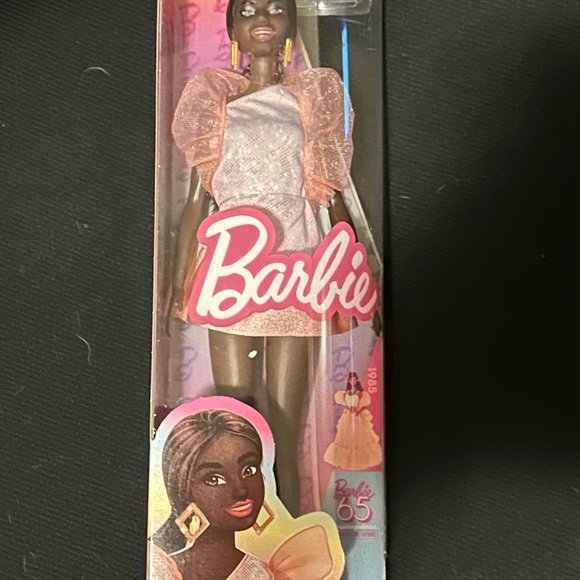 Barbie Pink and Silver Dreamy Doll with‎ Accessories - Picture 1 of 2